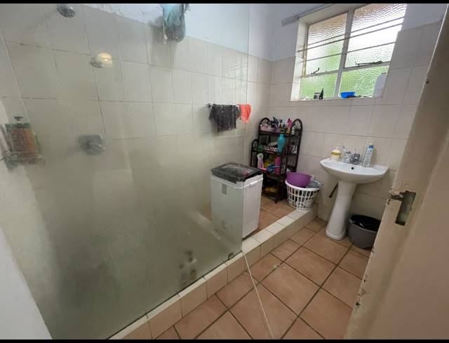 1 BEDROOM APARTMENT FOR SALE IN LAMBTON